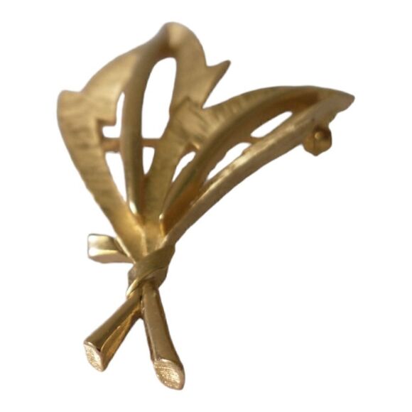 Crown Trifari Leaf Brooch Feather Pin Open Work Brushed Gold Tone Modernist Vtg. - Picture 12 of 15